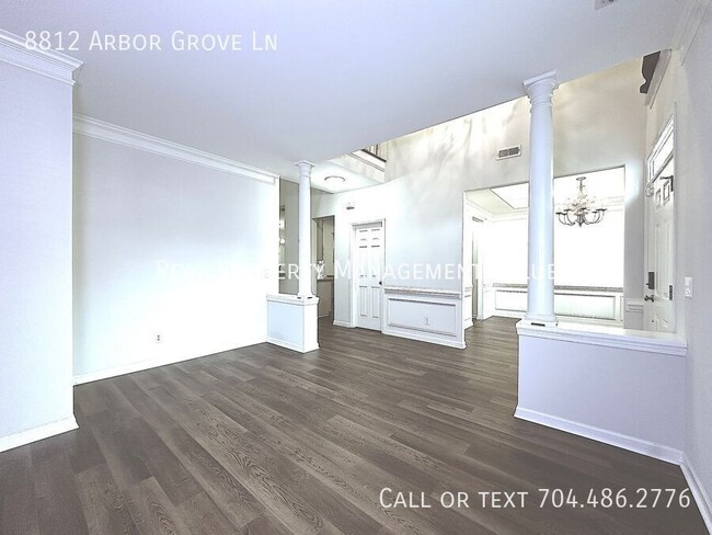 Photo - 8812 Arbor Grove Ln