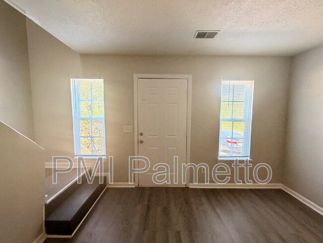 Photo - 1919 Tall Pines Cir Unit A