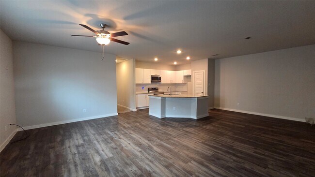 Photo - 25543 Starling Ln