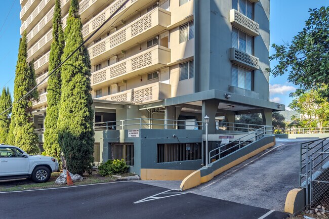 Photo - Hono Hale Towers