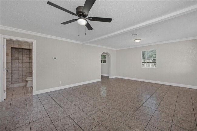 Photo - Beautiful large home for Rent