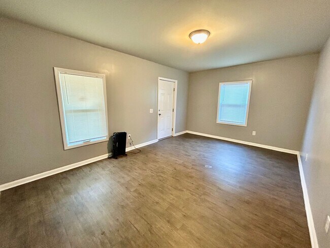 Photo - 1 Bedroom House Downtown!