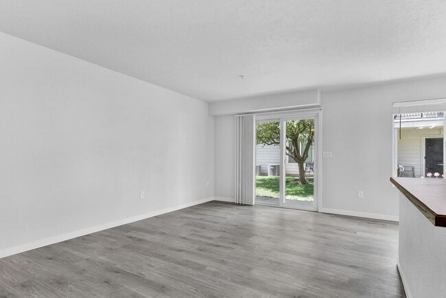 Photo - 6823 Noah Ct Unit 6823N102