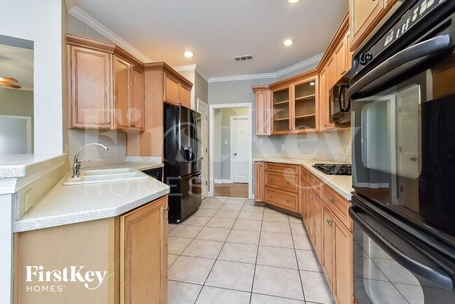 Photo - 1713 Belledeer Dr W