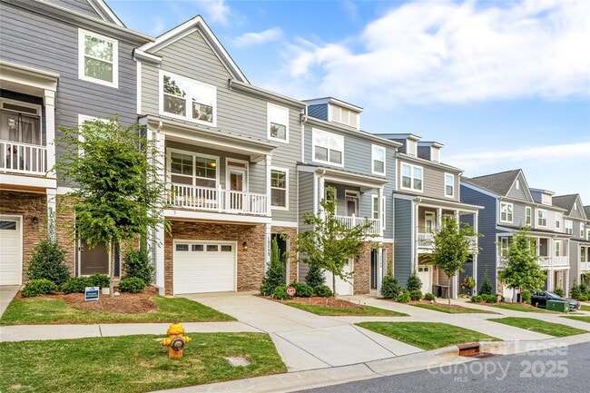 Photo - 10252 Glenmere Crk Cir