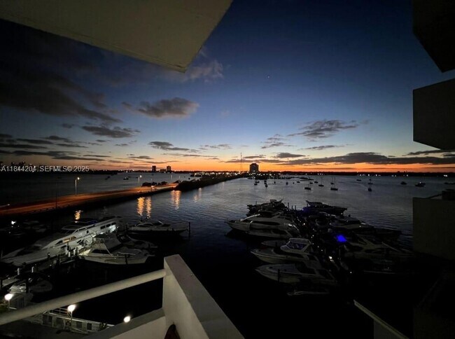 Photo - 7904 West Dr Unit 1008