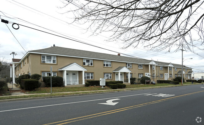 Building Photo - Rose Gardens Apartments