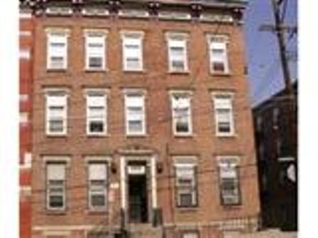 Photo - 1641 Sycamore St