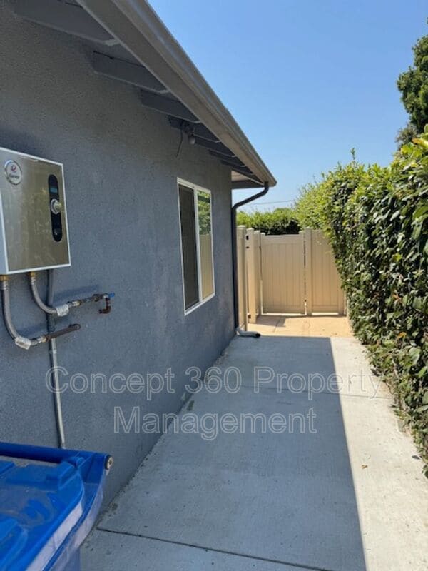 Photo - 5300 Glasgow Ct