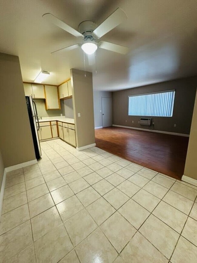 Photo - Schrader Apartments, LLC