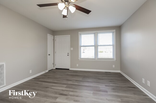 Photo - 1831 Palamino Dr