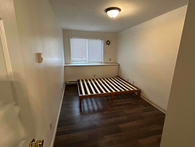 Photo - 3276 Main St Unit 1