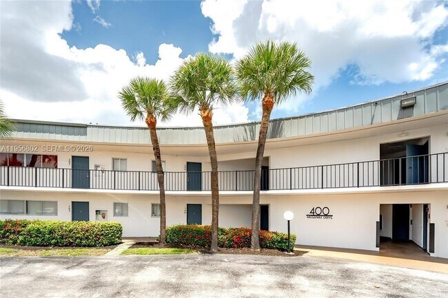 Photo - 400 Waterway Dr S Unidad 104