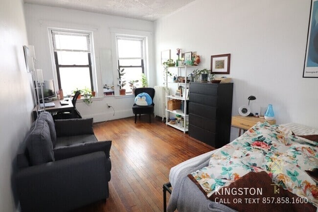 Photo - 238 Hemenway St Unit 6R