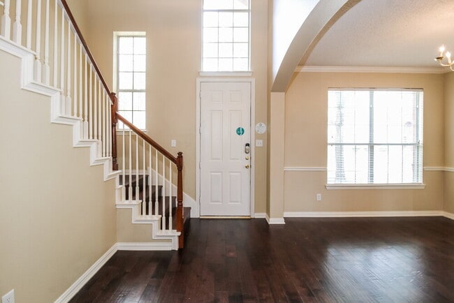 Photo - 1619 Marble Falls Dr