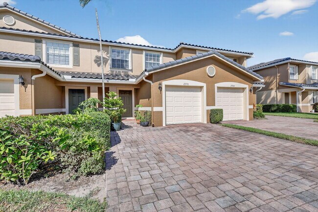 Photo - 2990 SE Lexington Lakes Dr