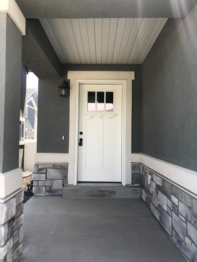 Photo - AMAZING HOME IN SOUGHT AFTER EXCHANGE DEVELOPMENT W/ 2 CAR GARAGE