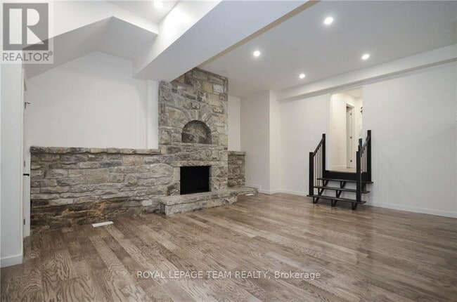 Photo - 177 Cathcart St Unit A