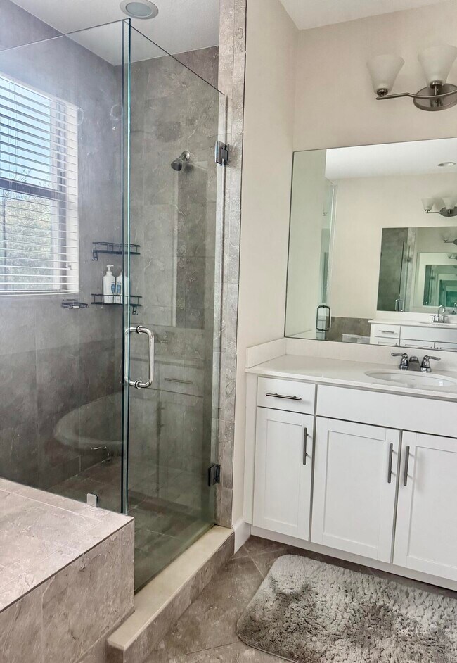 Photo - 2950 NW 124th Way