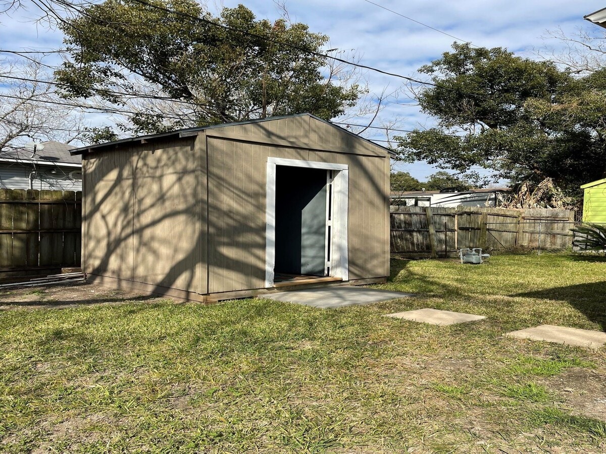 Photo - 504 Green St