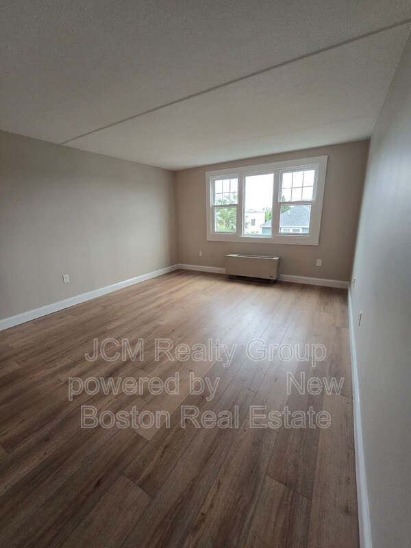 Photo - 80 Sagamore St Unit 305 / Elevator