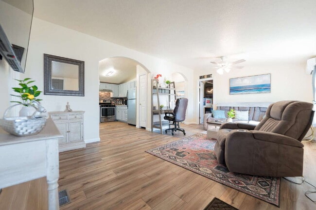 Building Photo - The Azul Casita — 2 Bedrooms with Movie
**NO PETS ALLOWED**