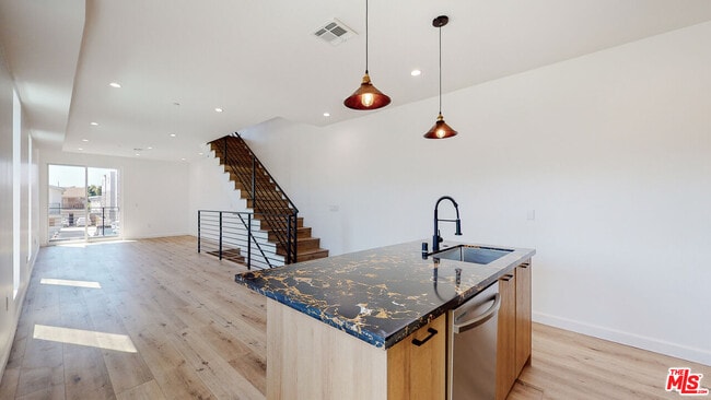 Photo - 2304 Hauser Blvd Unidad 1/2