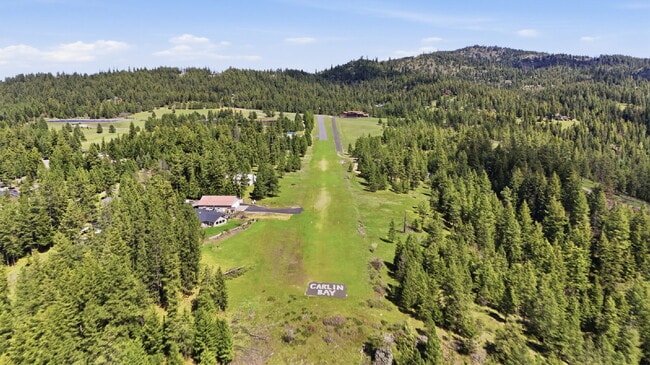 Photo - 2BR, 2BTH Executive Log Cabin Living Overlooking Carlin Bay on Lake Coeur d'Alene