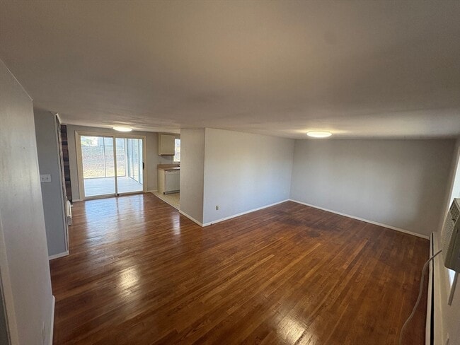 Photo - 169 Vermont Ave