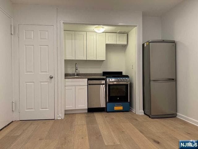 Building Photo - 400 Park Ave Unit 2D Rental