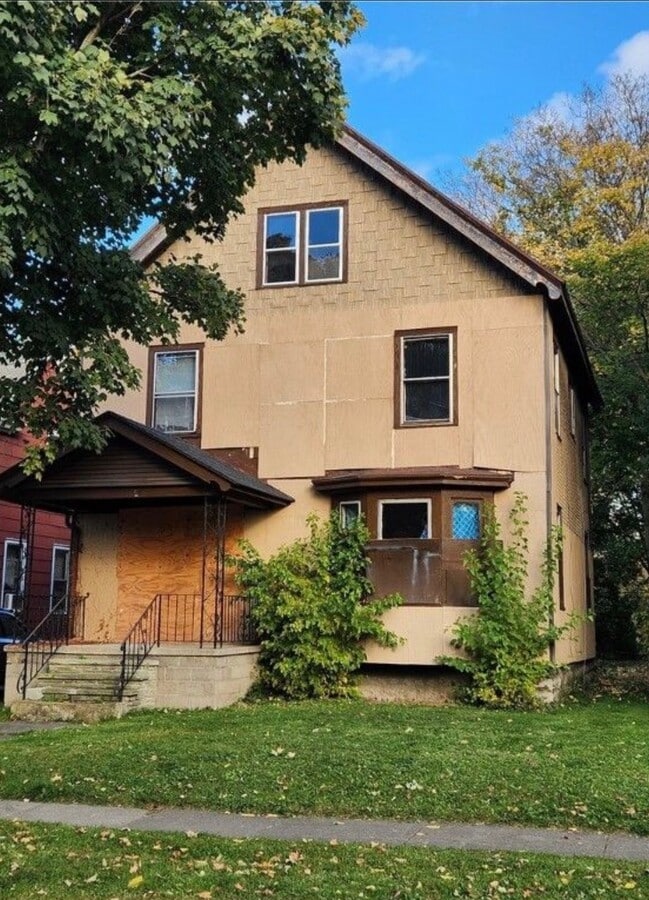 Photo - 138 Cameron St