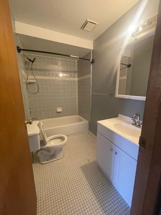 Photo - Roomy 4 Bedroom Spokane Home – 2,062 Sq Ft of Living Space