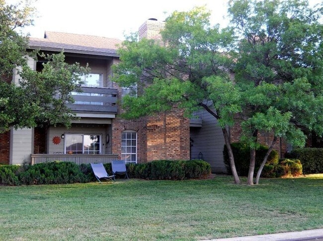 Photo - 5102 80th St Unidad #132 Rental