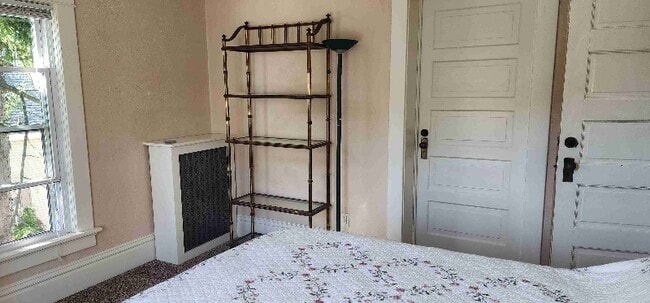 Photo - 1150 E Main St Unit 2