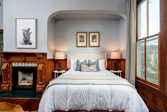 Photo - 664 Arlington Pl Unit 1