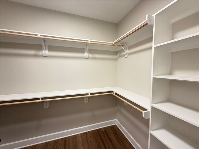 Photo - 716 Waugh Dr Unit B6 328