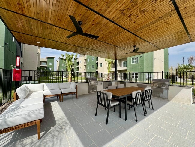 Trails on Jackson Cabana