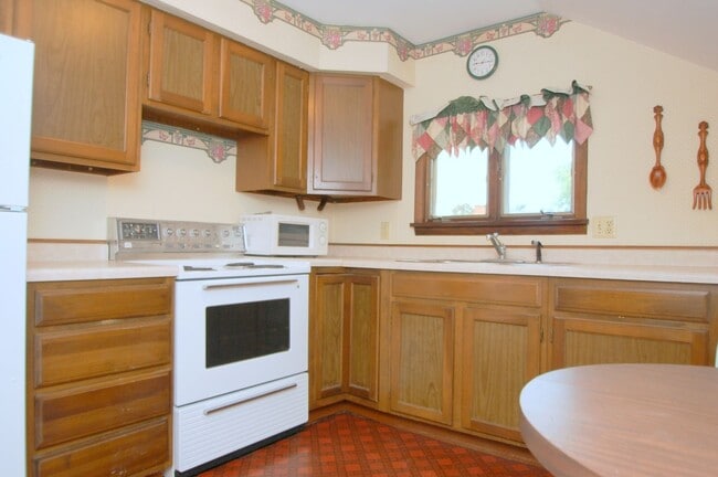 Photo - 312 E Washington St Unit 312 E Washington Apt C