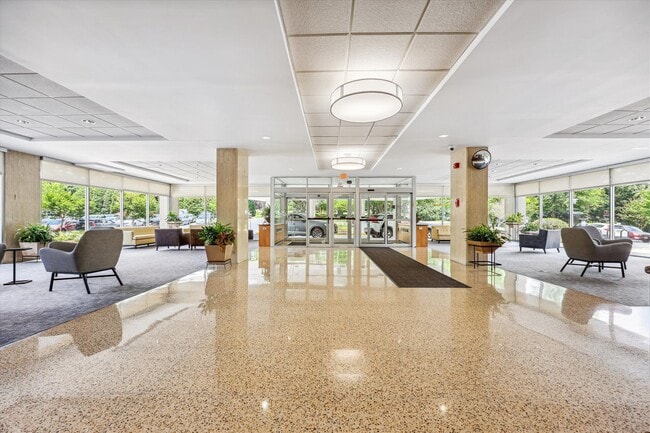 Photo - 10500 Rockville Pike Unit 1120