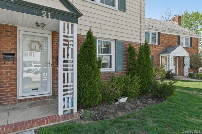 Photo - 21 Bayview Ct