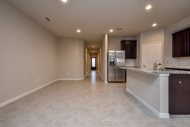 Photo - 1427 Central Heights Dr