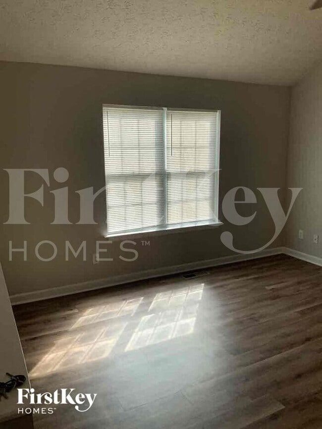 Photo - 5034 Old Orr Rd