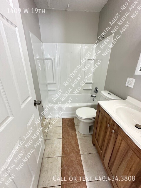 Photo - 1409 W 19th St