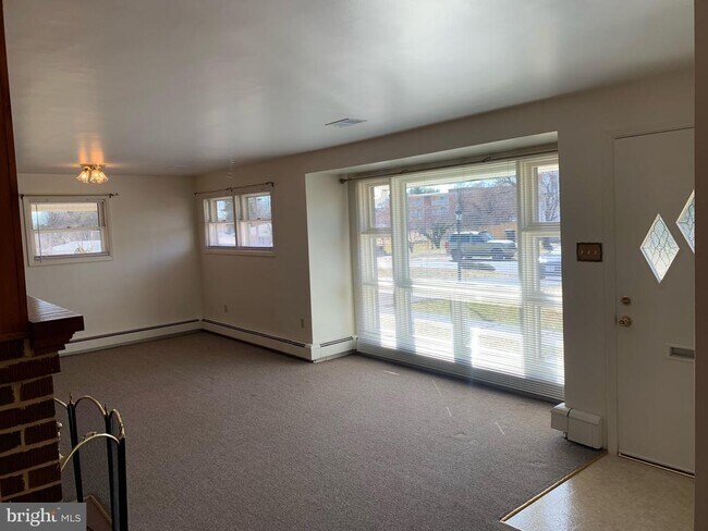 Photo - 118 Jackson Ave