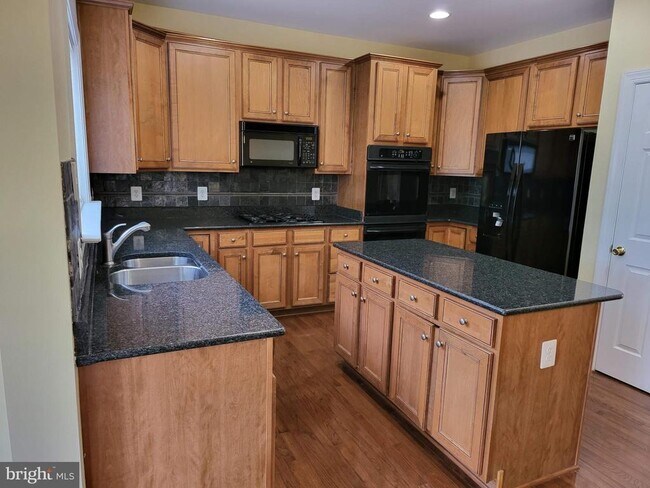 Photo - 6161 Popes Creek Pl