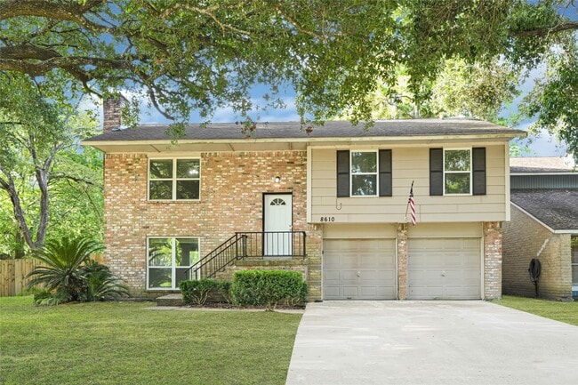 Photo - 8610 Timber View Dr