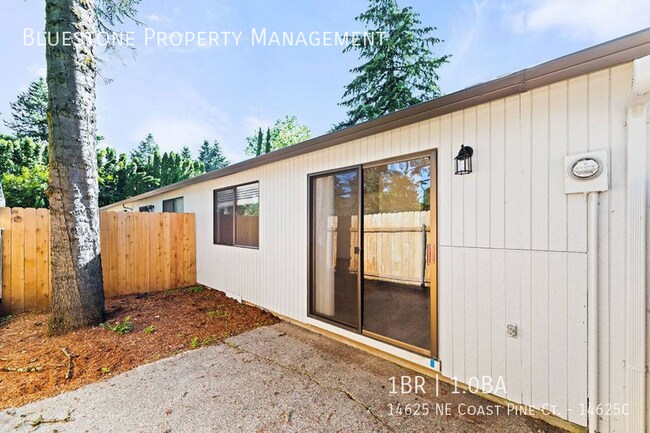 Photo - 14625 NE Coast Pine Ct Unidad 14625C