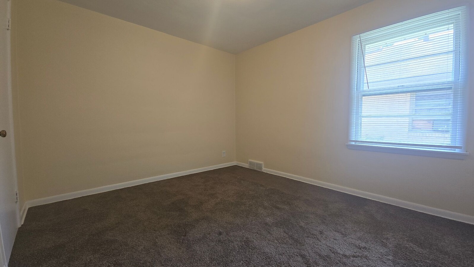 Photo - 2213 Logan St Unit 2213-4L