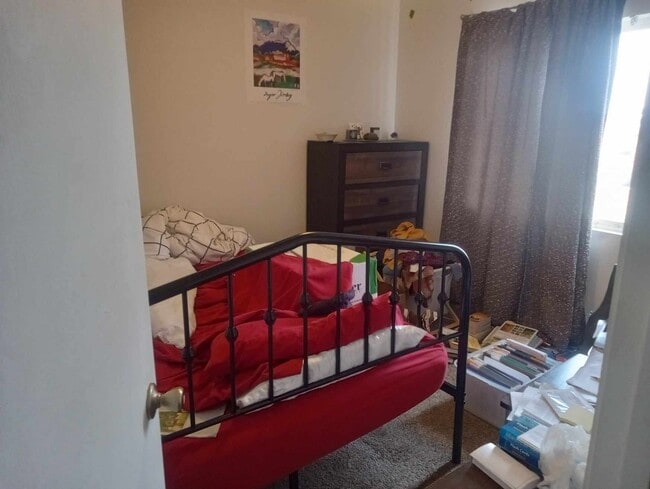 Roommate still needs to finish emptying his room. - 7705 Stadler Ave NW