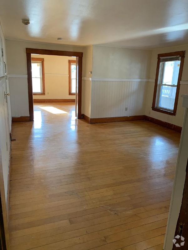 Building Photo - 49 Cedar St Rental